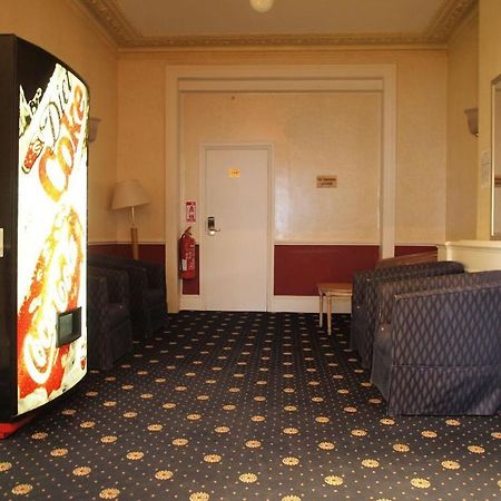 Croydon Court Hotel Екстериор снимка