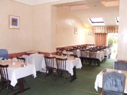 Croydon Court Hotel Екстериор снимка